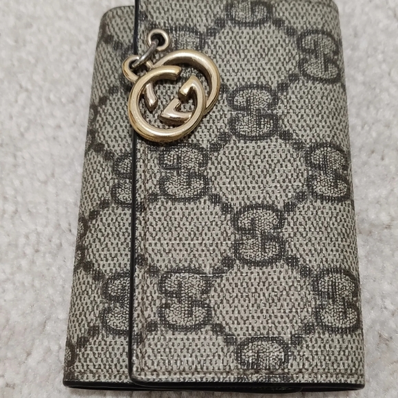 Gucci Lock Key - Picture 9 of 14